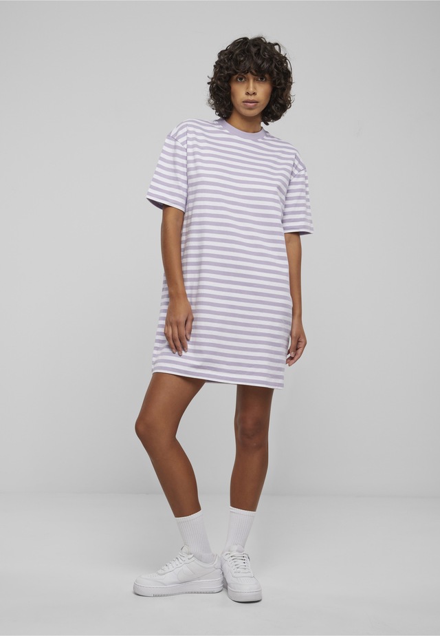 URBAN CLASSICS Shirtkleid »Urban Classics Damen Ladies Oversized Striped Tee Dress« 1 tlg.