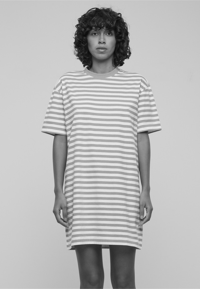 URBAN CLASSICS Shirtkleid »Urban Classics Damen Ladies Oversized Striped Tee Dress« 1 tlg.