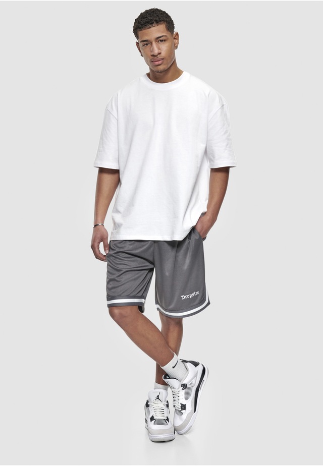Dropsize »Dropsize Herren Dropsize Logo Mesh Shorts«