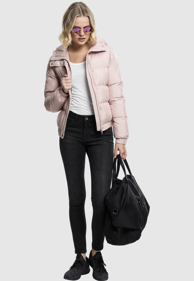 URBAN CLASSICS Winterjacke »Urban Classics Damen Ladies Hooded Puffer Jacket« 1 Stk. tlg. mit Kapuze