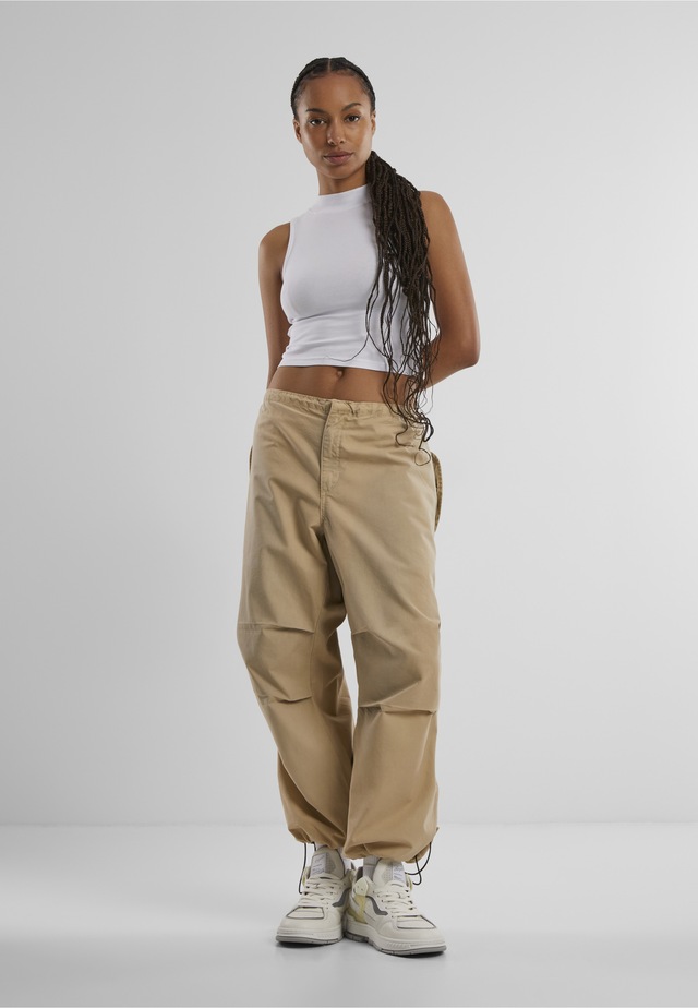 URBAN CLASSICS Stoffhose »Urban Classics Damen Ladies Cotton Parachute Pants«