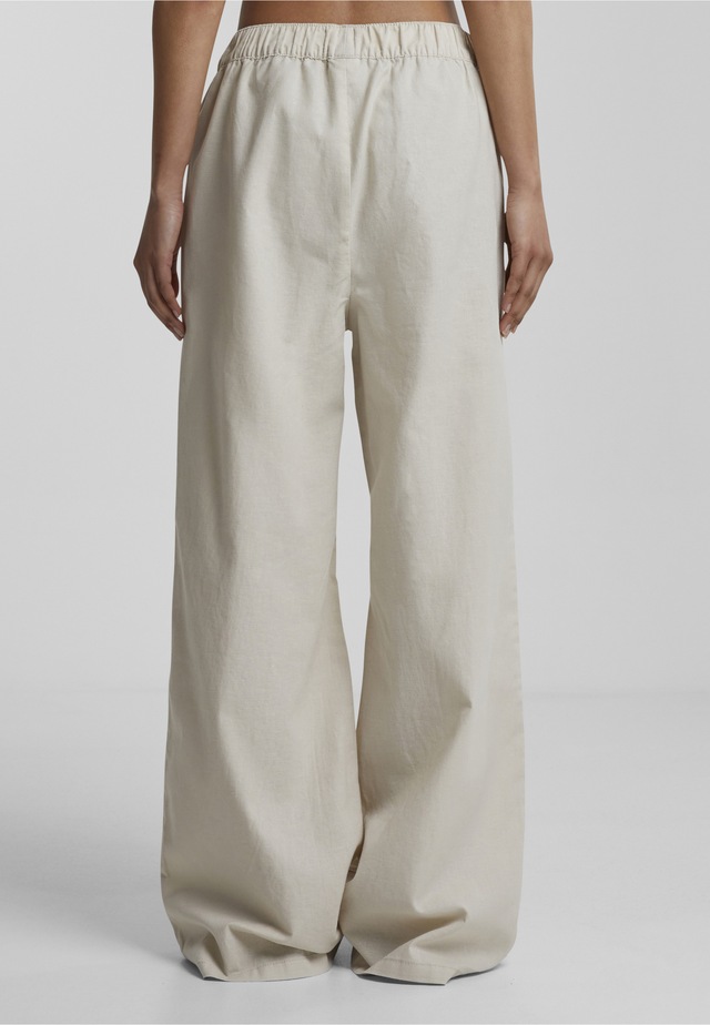 URBAN CLASSICS Stoffhose »Urban Classics Damen Ladies Linen Mixed Wide Pants«