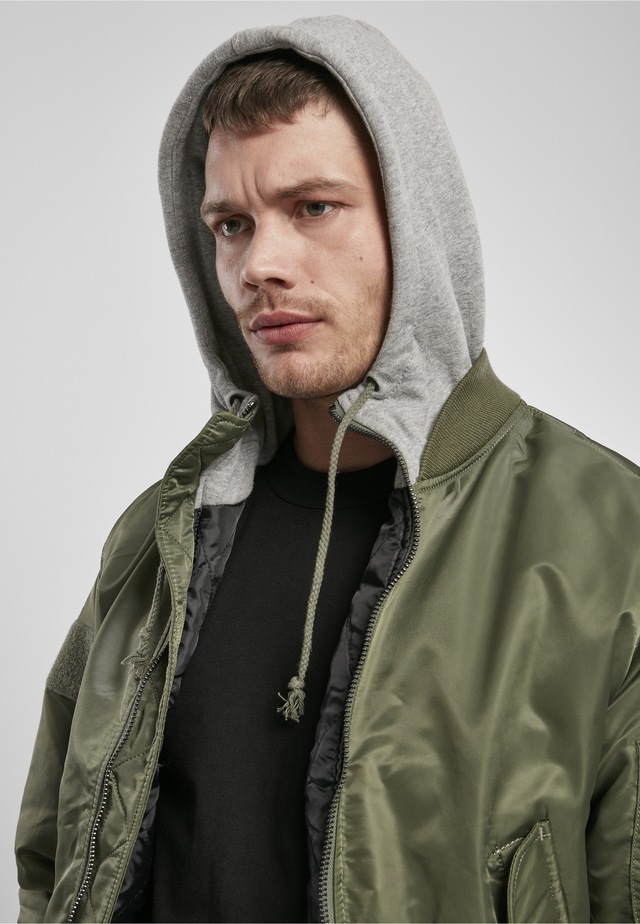 Brandit Anorak »Brandit Herren Hooded MA1 Bomber Jacket« 1 Stk. tlg. mit Kapuze