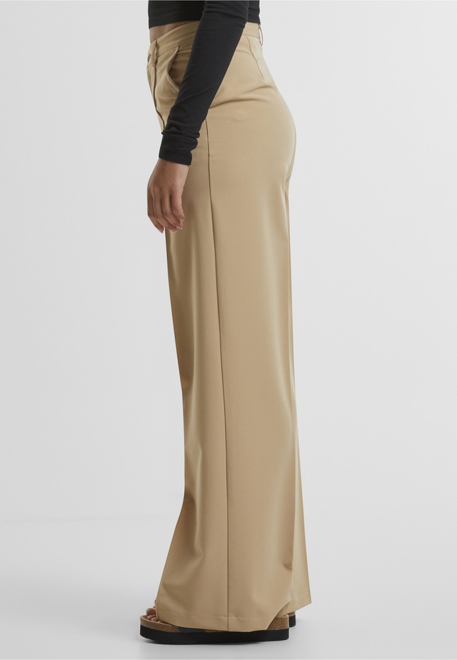 URBAN CLASSICS Stoffhose »Urban Classics Damen Ladies Wide Pleated Pants«