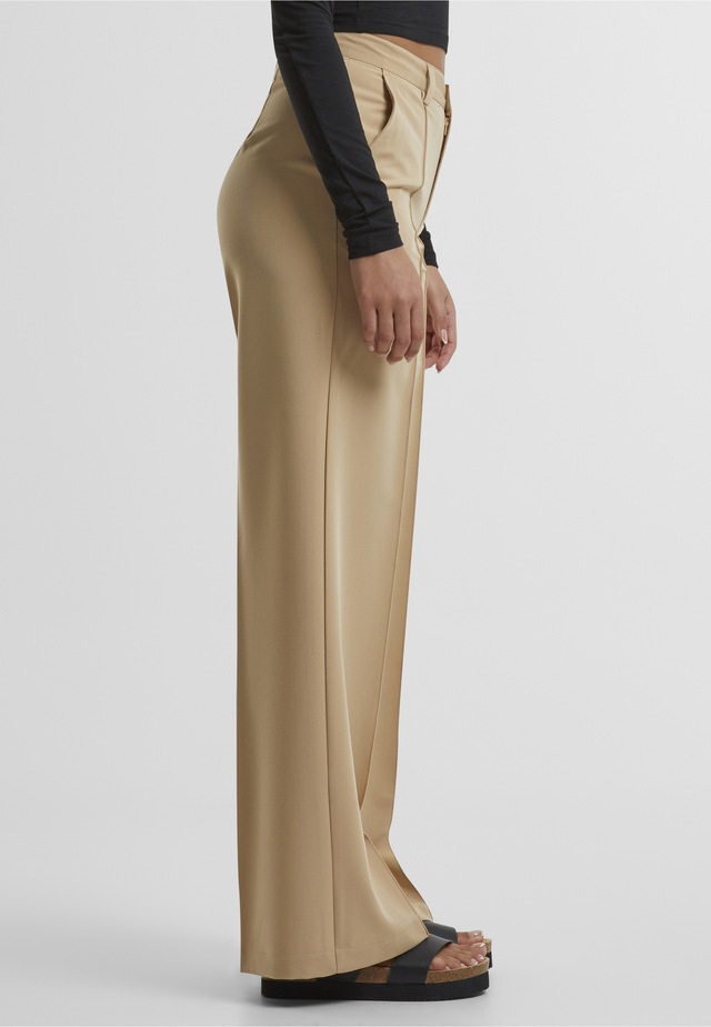 URBAN CLASSICS Stoffhose »Urban Classics Damen Ladies Wide Pleated Pants«