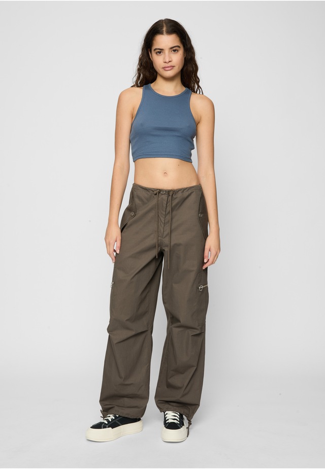 URBAN CLASSICS Tanktop »Urban Classics Damen Ladies Cropped Rib Top 2-Pack« 1 Stk.
