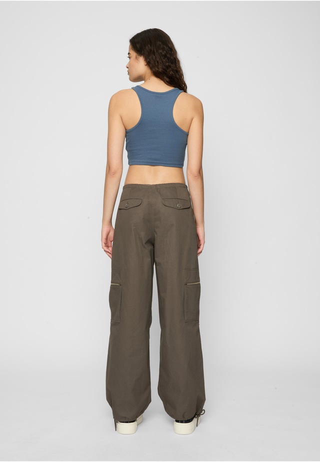 URBAN CLASSICS Tanktop »Urban Classics Damen Ladies Cropped Rib Top 2-Pack« 1 Stk.