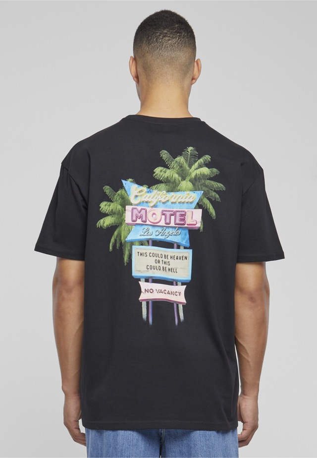 Upscale by Mister Tee T-Shirt »Upscale by Mister Tee Unisex California Motel Oversize Tee« 1 Stk.