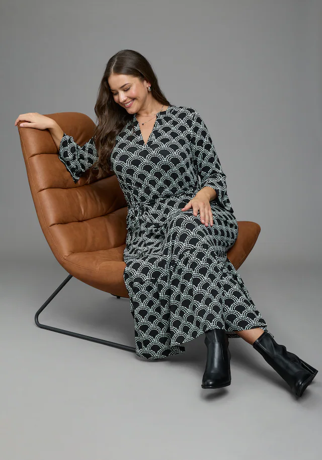 Laura Scott CURVE Maxikleid »Große Größen« Maxikleid knöchellang, aus elastischer Viskosemischung