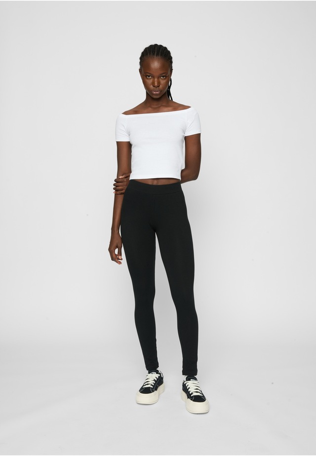 URBAN CLASSICS T-Shirt »Urban Classics Ladies Organic Off Shoulder Rib Tee 2-Pack« 1
