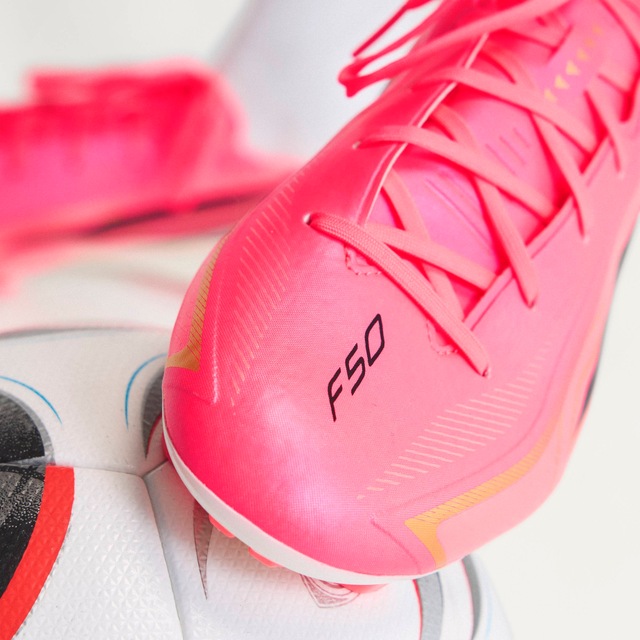 adidas Performance Fußballschuh »F50 HYPERFAST LEAGUE , FESTE BÖDEN« für Rasen und feste Böden, gespielt bei der Weltmeisterschaft 2026