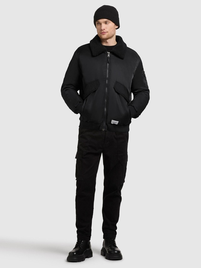 khujo Bomberjacke »Ground« ohne Kapuze Weite Herren Winterjacke mit abnehmbarem Kunstpelz-Besatz