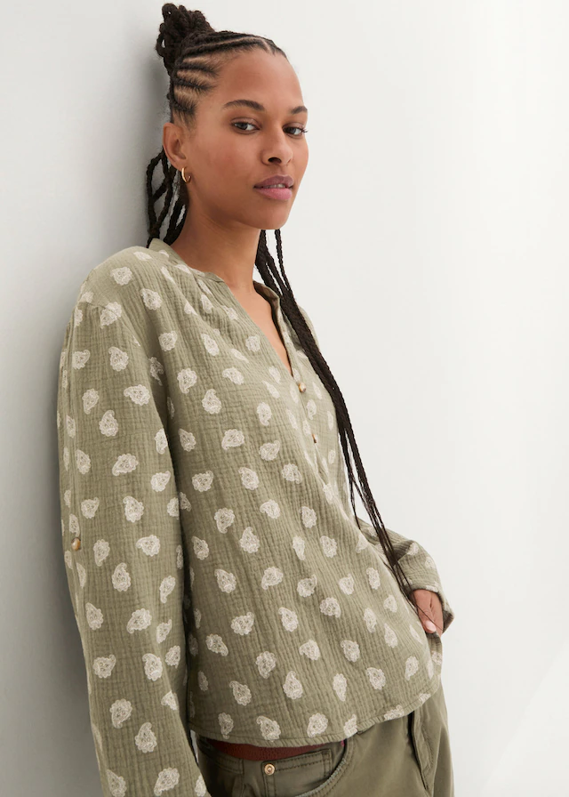 bonprix Langarmbluse »Oversize-Bluse aus luftigem Musselin« Oversize-Passform, für den Alltag, aus Musselin, mit V-Ausschnitt