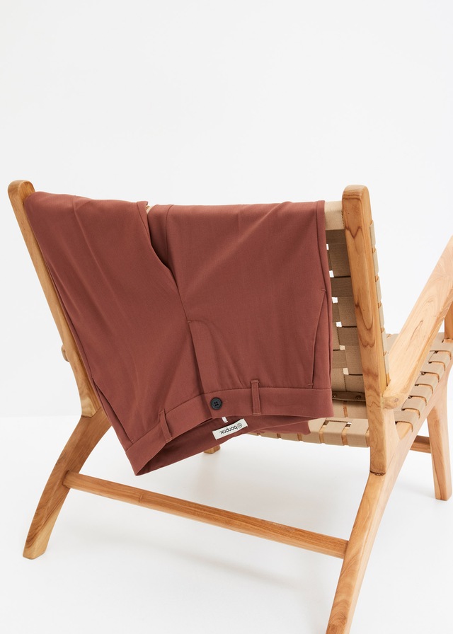 bonprix Anzughose Slim fit Passform, mit Stretchanteil, mit Bügelfalte