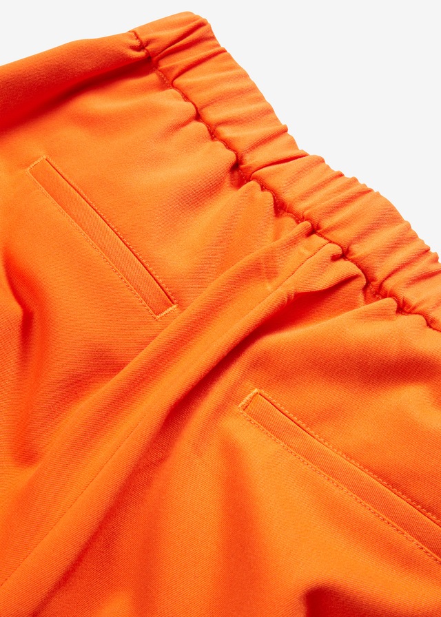 bonprix Bundfaltenhose »Bundfaltenhose« aus Polyester, Viskose und Elasthan, Loose Fit, festlicher Stil