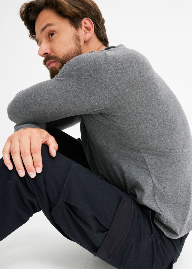 bonprix Langarmshirt »Langarmshirt (3er Pack)« Packung, 3 Stk. regular fit Passform, Rundhals-Ausschnitt, casual Stil, im 3er Pack