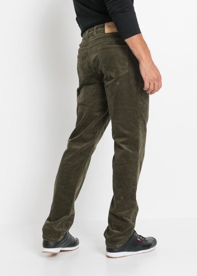 bonprix Cordhose »Regular Fit Stretch-Cordhose mit Komfortschnitt« aus Baumwolle und Elasthan, Regular Fit, Komfortschnitt
