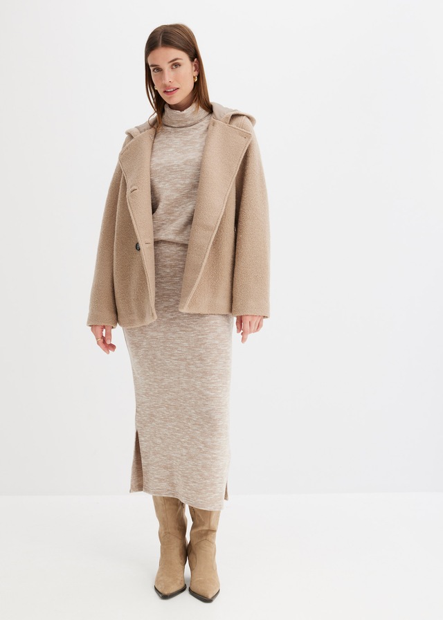 bonprix Cabanjacke mit Kapuze moderner Look, aus kuscheligem Bouclé-Material, mit Kapuze