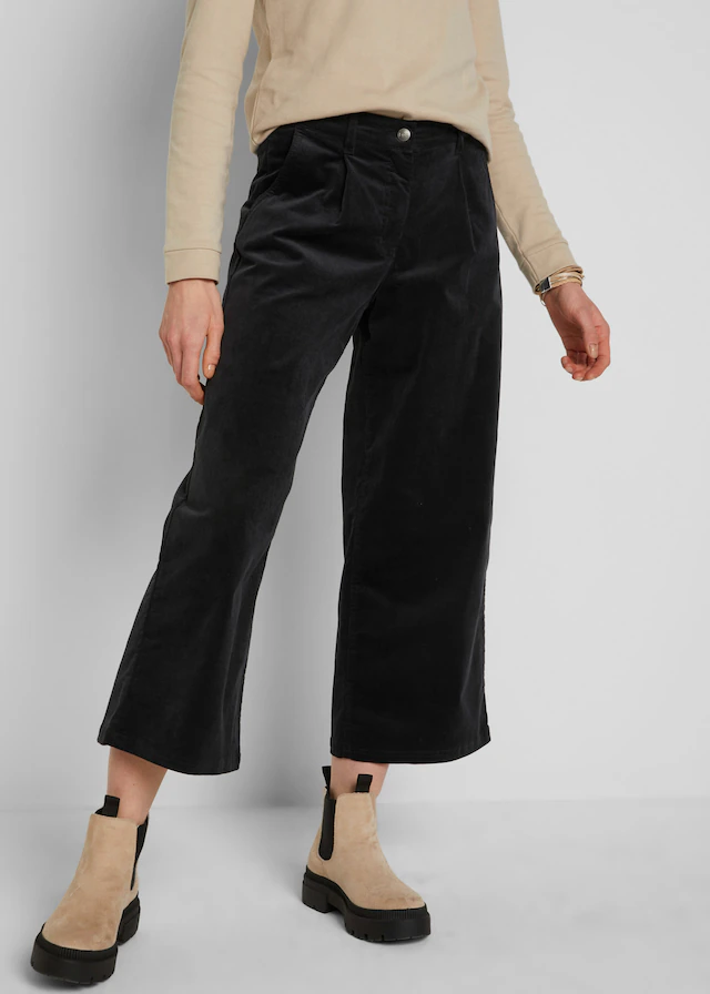 bonprix Cordhose »Weite Stretchcord-Culotte mit High-Waist-Bequembund, 7/8-Länge« Culotte aus Stretchcord, lockere Passform, hoher Bund, 7/8-Länge