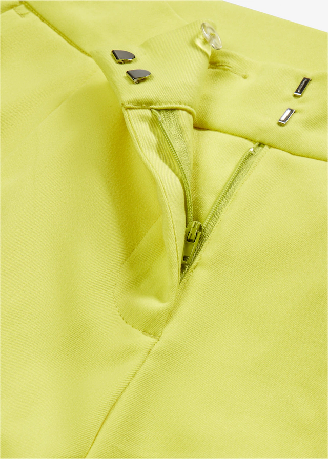bonprix Marlene-Hose »Marlenehose« aus Polyester, Viskose und Elasthan, Regular Fit, weites Bein