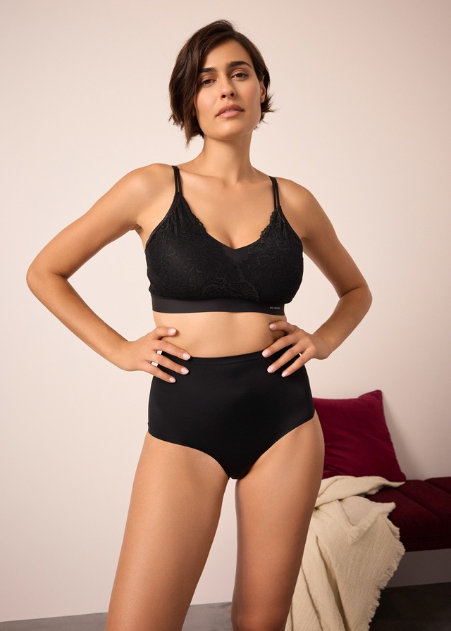 bonprix Shapingpants Packung, 3er, 3 Stk. körpernahe Passform, mittlere Formkraft, nahtlose Verarbeitung