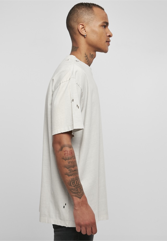 URBAN CLASSICS T-Shirt »Urban Classics Herren Oversized Distressed Tee« 1