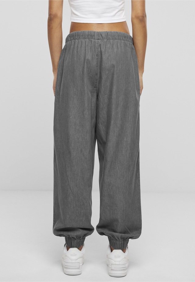 URBAN CLASSICS Jogginghose »Urban Classics Damen Ladies Light Denim Jogpants«