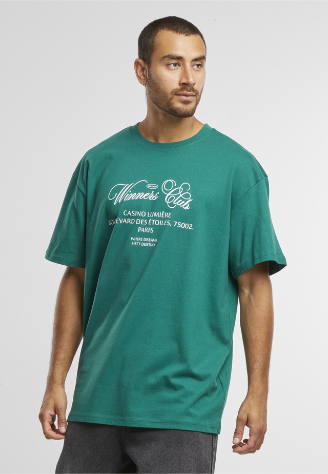 Upscale by Mister Tee T-Shirt »Upscale by Mister Tee Winners Club Oversize Tee« 1 Stk.