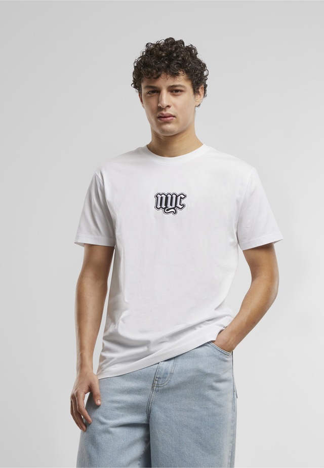 MisterTee T-Shirt »MisterTee NYC Old English Wording Patch Tee« 1 Stk.