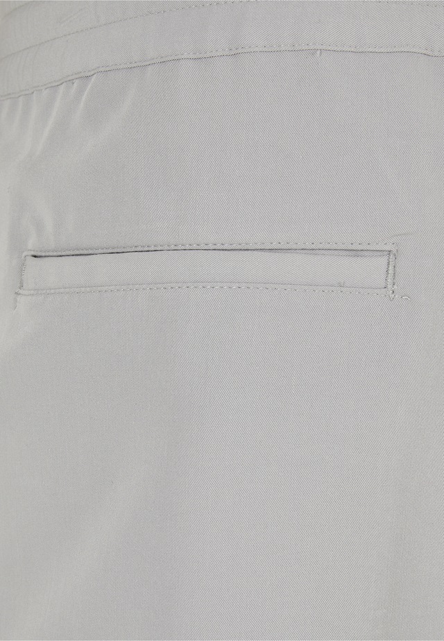 URBAN CLASSICS Stoffhose »Urban Classics Herren Comfort Shorts«