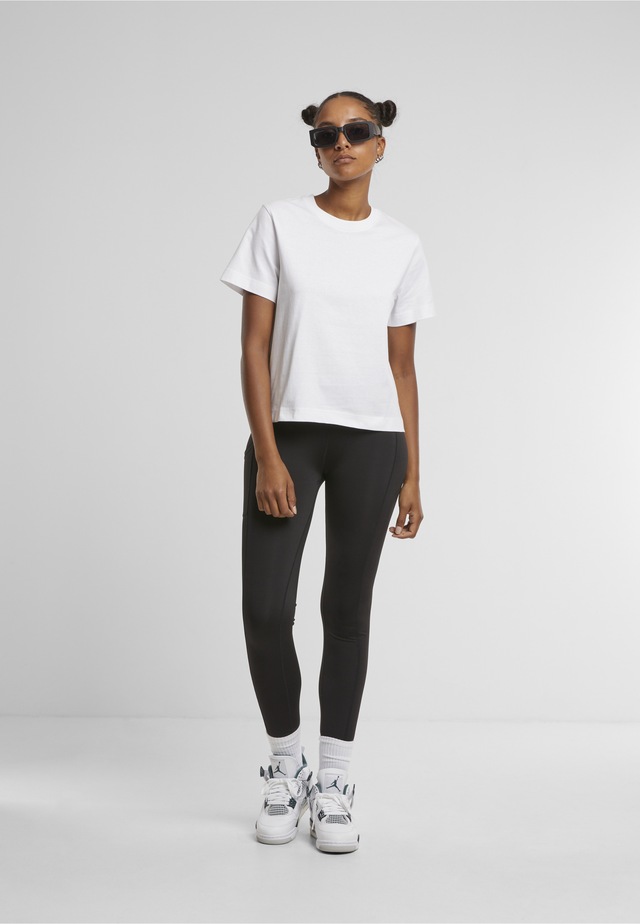 URBAN CLASSICS T-Shirt »Urban Classics Ladies Organic Boxy Tee« 1
