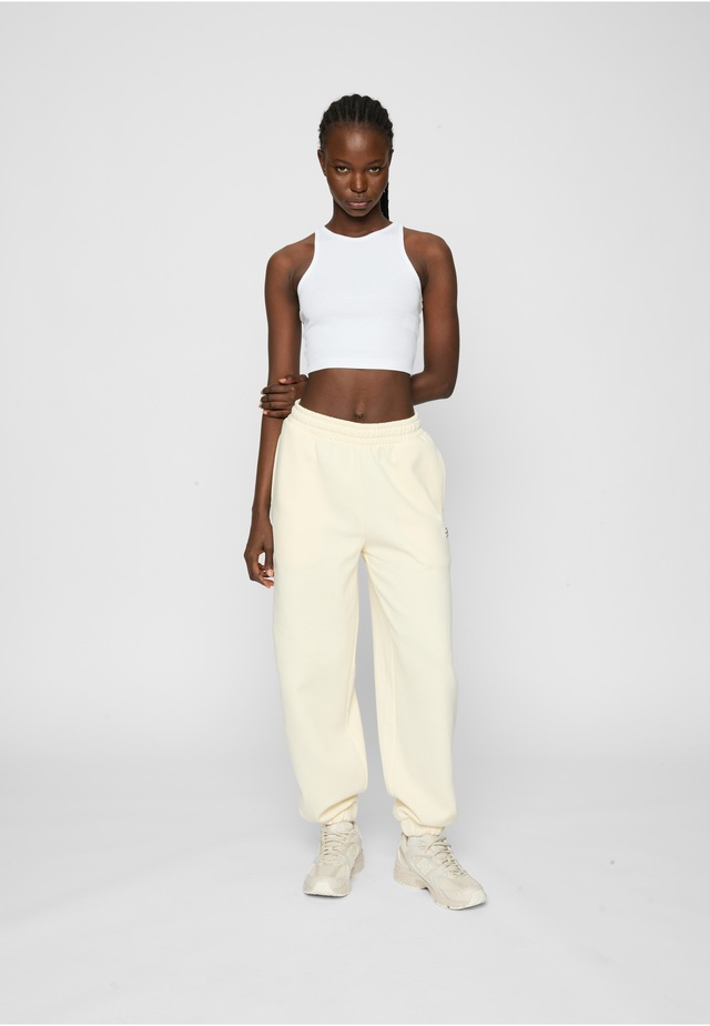 URBAN CLASSICS Tanktop »Urban Classics Ladies Organic Cropped Rib Top 2-Pack«