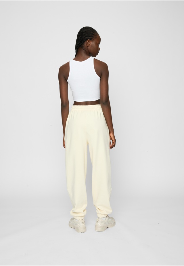 URBAN CLASSICS Tanktop »Urban Classics Ladies Organic Cropped Rib Top 2-Pack«