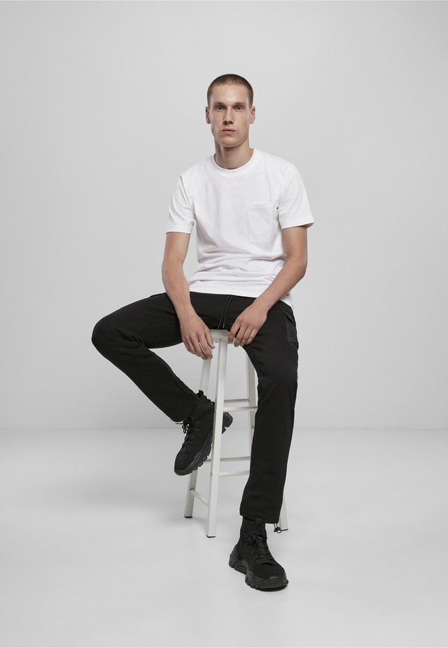 URBAN CLASSICS T-Shirt »Urban Classics Herren Organic Cotton Basic Pocket Tee« 1 Stk.