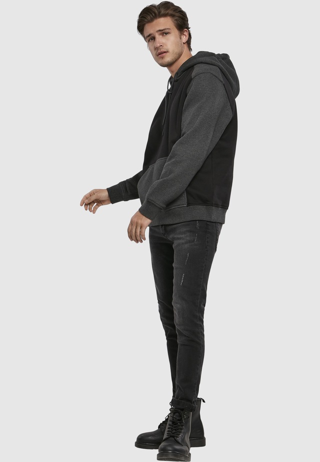URBAN CLASSICS Rundhalspullover »Urban Classics Herren 2-Tone Fake Raglan Hoody« 1 Stk.