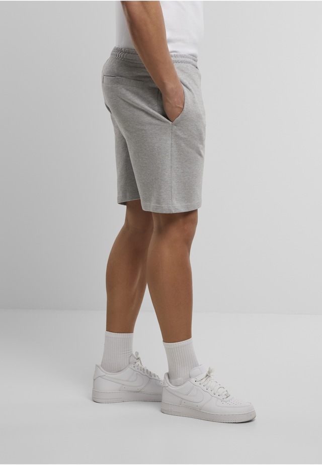 Upscale by Mister Tee Sweatshorts »Upscale by Mister Tee Upscale Core EMB Heavy Sweatshorts«