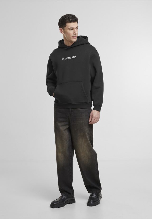 MisterTee Kapuzenpullover »MisterTee Just Another EMB Hoody« 1 Stk.