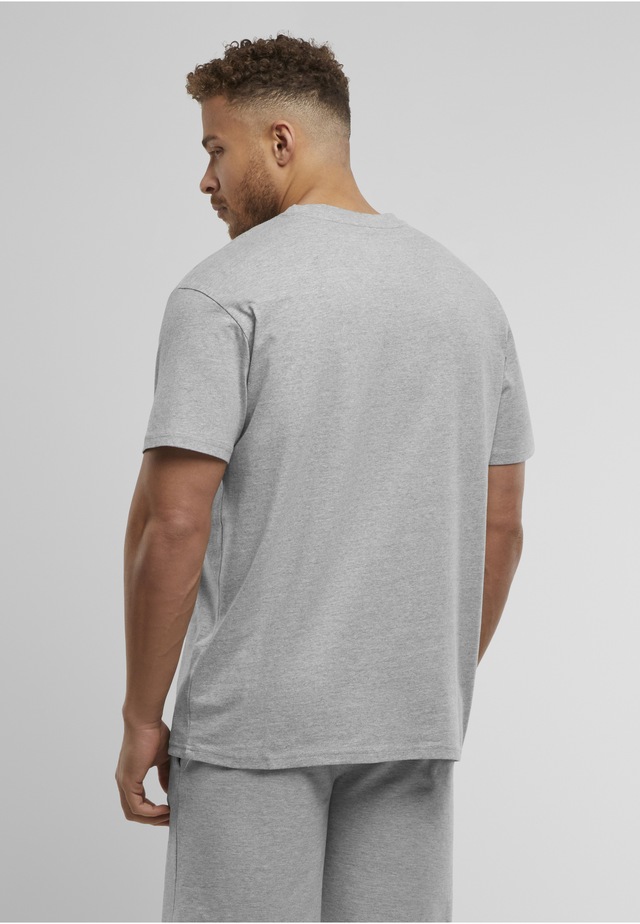 Upscale by Mister Tee T-Shirt »Upscale by Mister Tee Upscale Core EMB Oversize Tee« 1 Stk.