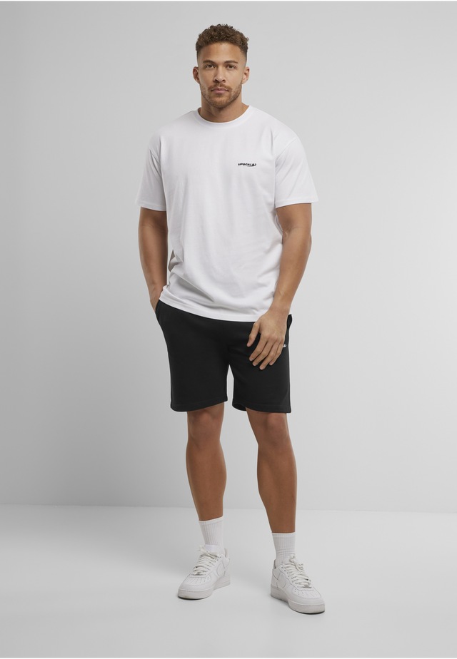 Upscale by Mister Tee T-Shirt »Upscale by Mister Tee Upscale Core EMB Oversize Tee« 1 Stk.