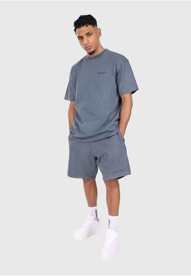 Dropsize T-Shirt »Dropsize REGULAR FIT T-SHIRT« 1 Stk.