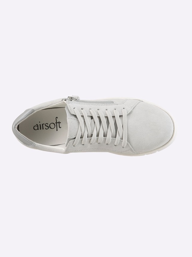 Casual Looks Sneaker