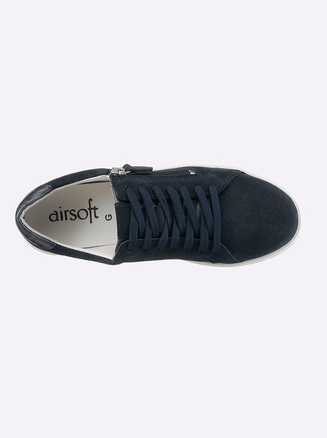 Casual Looks Sneaker