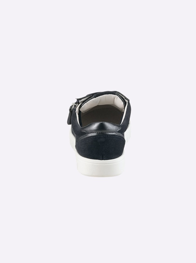 Casual Looks Sneaker