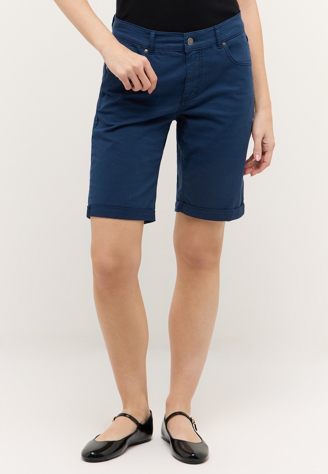 AENGELS Shorts »AENGELS Bermuda«