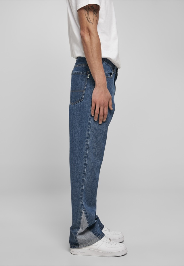 URBAN CLASSICS Bequeme Jeans »Urban Classics Herren Organic Triangle Denim« 1 Stk.