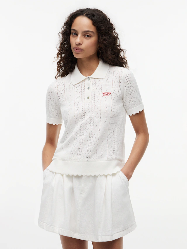Tommy Jeans Kurzarmpullover »TJW POINTELLE POLO SWEATER« Viskosemischung, Pointelle Strickmuster, gewellte Säume
