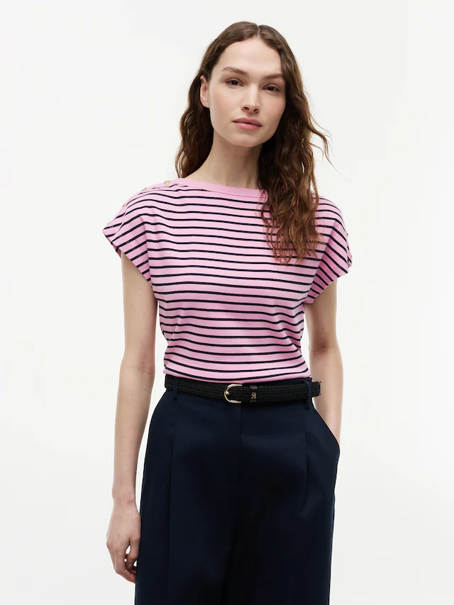 Tommy Hilfiger Kurzarmshirt »GOLD BTN CAP-SLV BOAT-NK TEE« Baumwolle, mit goldfarbenen Knöpfen