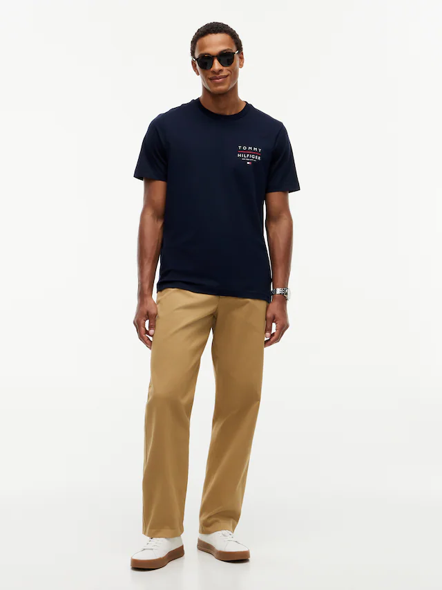 Tommy Hilfiger T-Shirt »BRAND LOVE LEFT CHEST RWB TEE« regular fit, Rundhals