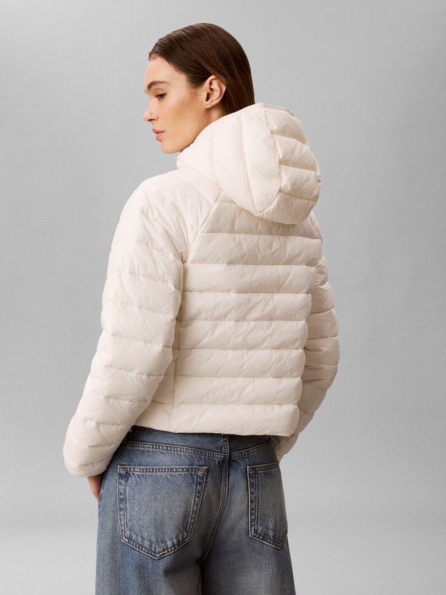 Calvin Klein Jeans Steppjacke »ULW SHORT CK PACKABLE PUFFER JAC« mit Kapuze in kurzer Passform