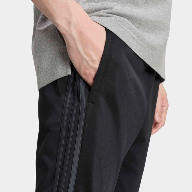 adidas Sportswear Sporthose »M DAYRDY TP« sportlicher Stil, für Jogging und Training, aus Polyester